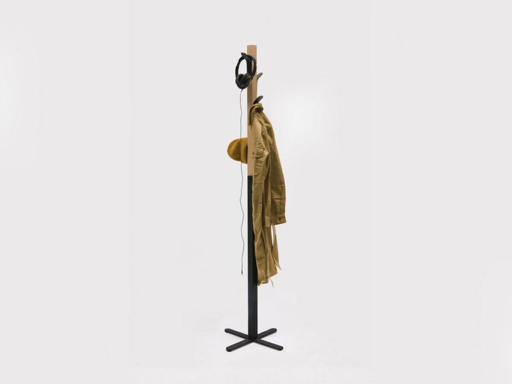 1644404105_ele-stand-1-h