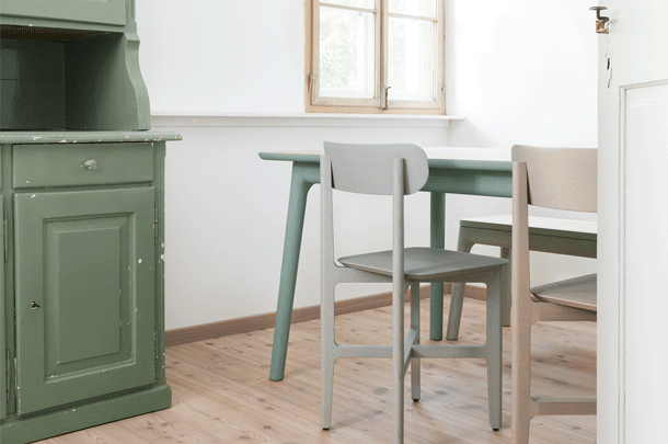 zeitraummoebel-bank-e8bank-massivholz-04-610x405