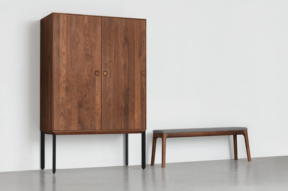 zeitraummoebel-bank-e8bank-massivholz-07-920x610