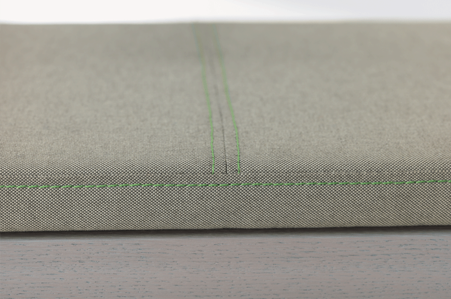 zeitraummoebel-bank-e8bank-massivholz-15-920x610