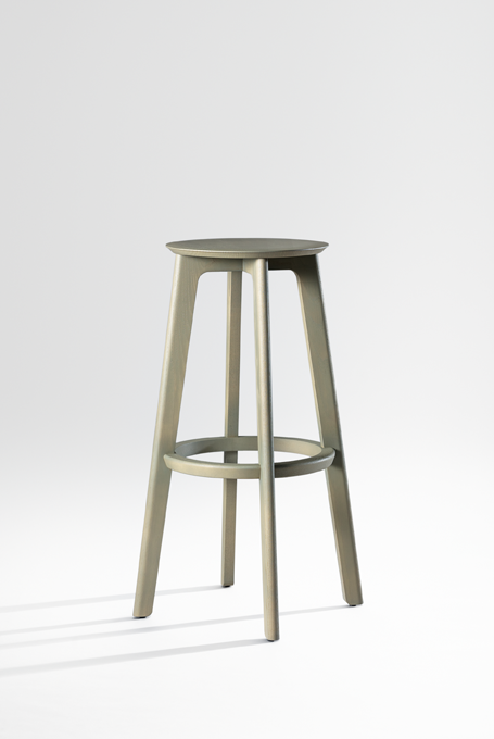 zeitraummoebel-barhocker-1.3bar-massivholz-02-455x680