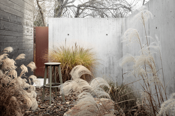 zeitraummoebel-barhocker-1.3bar-massivholz-04-610x405