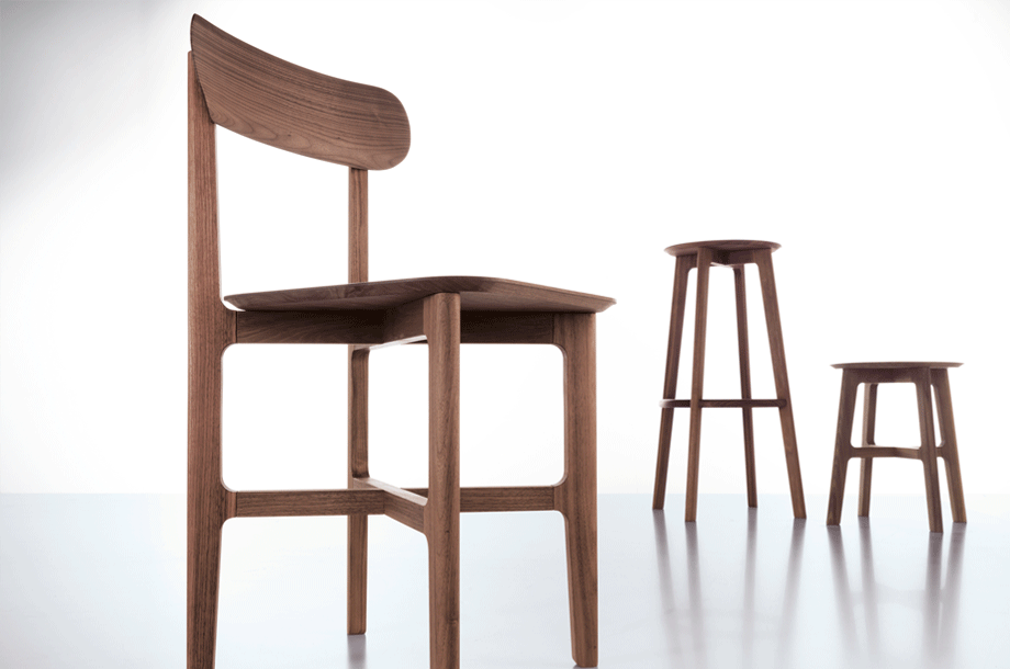 zeitraummoebel-barhocker-1.3bar-massivholz-10-920x610