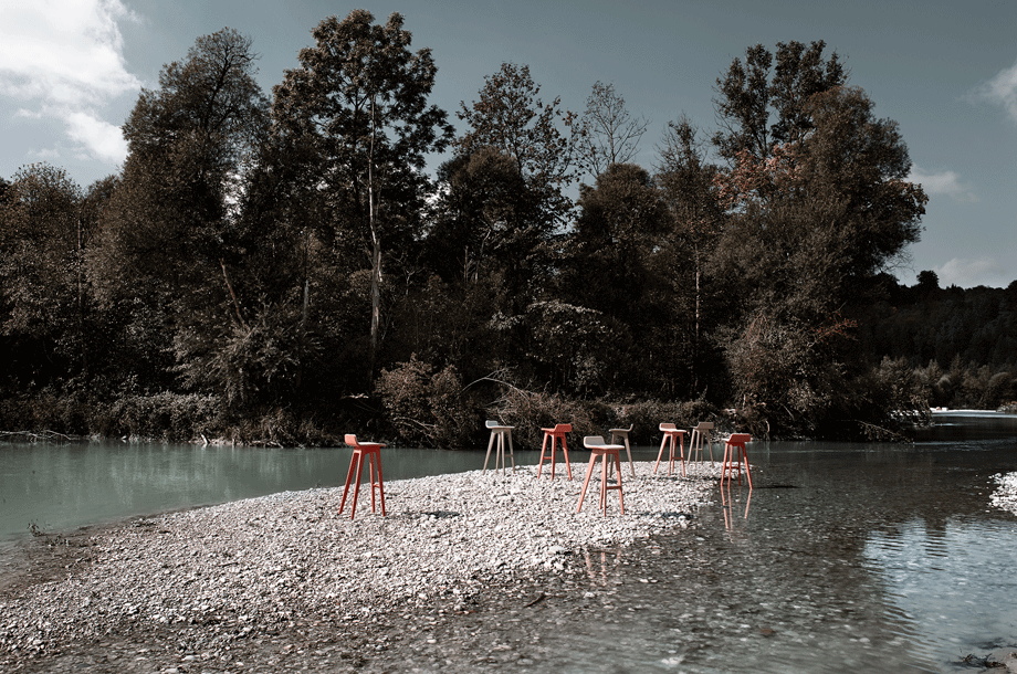 zeitraummoebel-barhocker-morphbar-massivholz-09-920x610