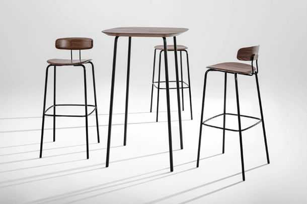 zeitraummoebel-barhocker-okitobar-massivholz-03-610x405