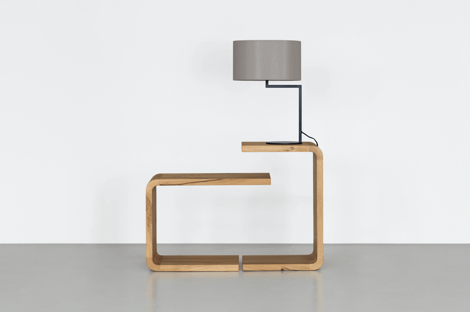 zeitraummoebel-beistelltisch-waiterwaitress-massivholz-13-920x610