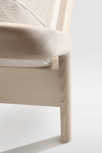 zeitraummoebel-bettmitpolsterkissen-fridaynight-massivholz-18