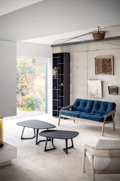 zeitraummoebel-couchtisch-twiststone-massivholz-12