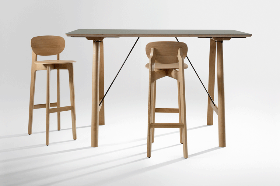 zeitraummoebel-hochtisch-railhigh-massivholz-linoleum-06-920x610