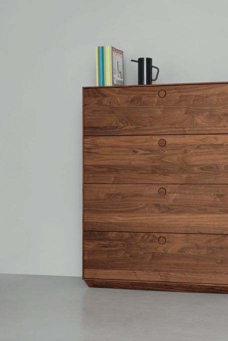 zeitraummoebel-kommode-kinbig-massivholz-05-455x680