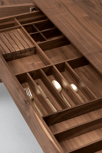 zeitraummoebel-kommode-kinlong-massivholz-08