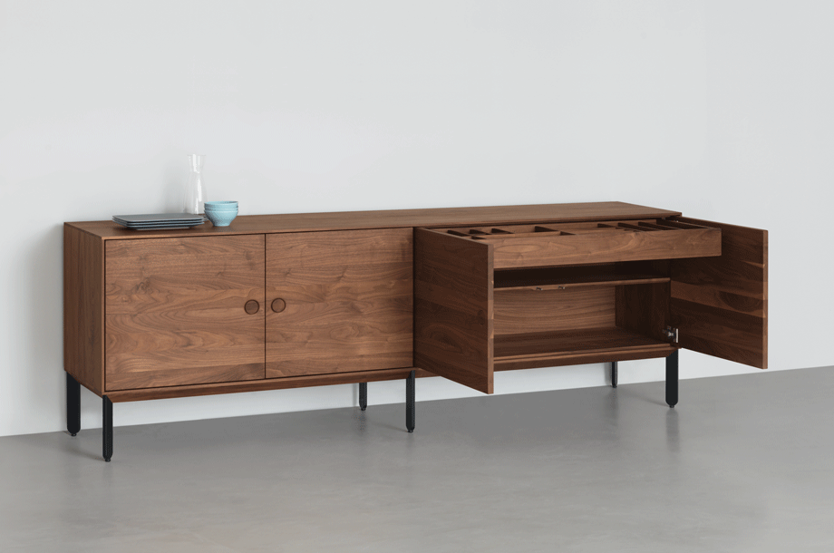 zeitraummoebel-kommode-kinlong-massivholz-10-920x610