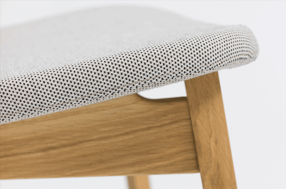 zeitraummoebel-loungechair-nonotolounge-massivholz-11-920x610