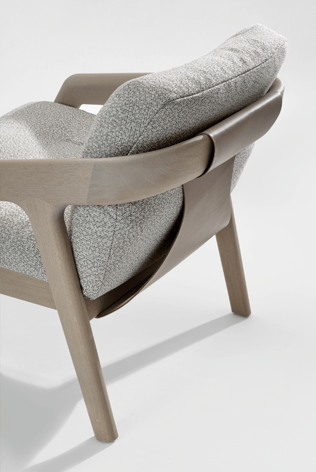 zeitraummoebel-sessel-friday1-massivholz-02-455x680