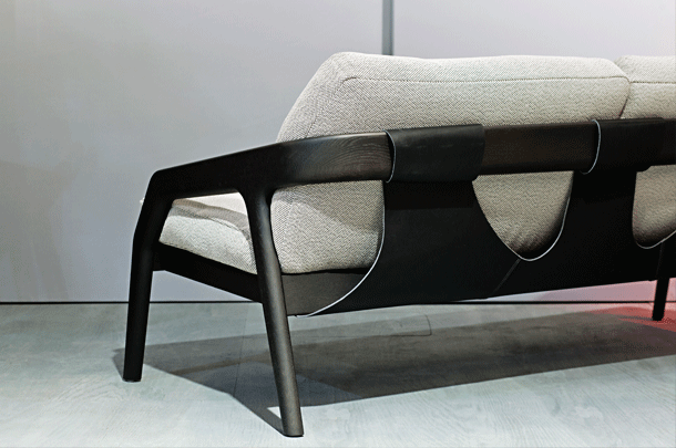 zeitraummoebel-sessel-friday2-massivholz-03-610x405