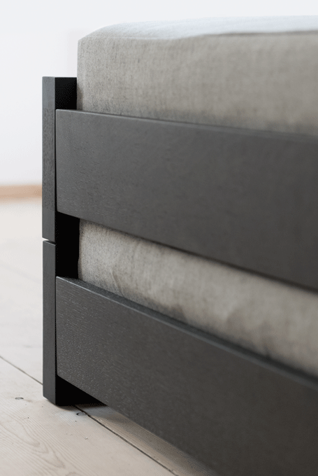 zeitraummoebel-stapelbett-guest-massivholz-05-455x680