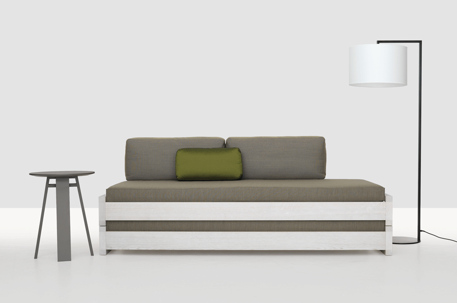 zeitraummoebel-stapelbett-guest-massivholz-07-920x610