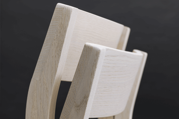 zeitraummoebel-stapelstuhl-sit-massivholz-03-610x405