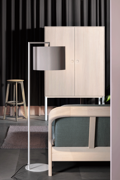 zeitraummoebel-stehleuchte-readnoon-Lampenschirm-textil-13