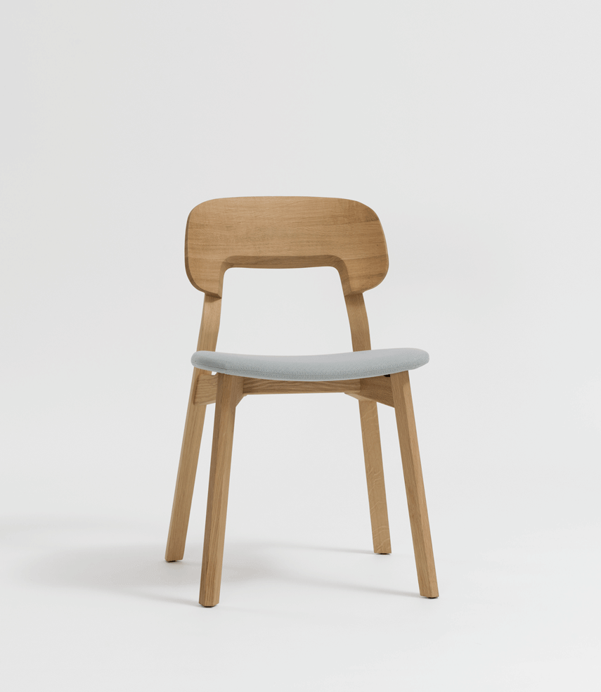 zeitraummoebel-stuhl-nonoto-massivholz-01-855x984