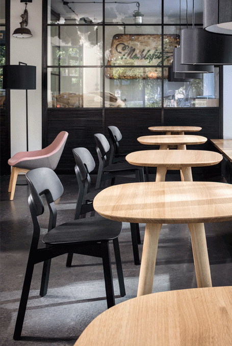 zeitraummoebel-stuhl-nonoto-massivholz-05-455x680