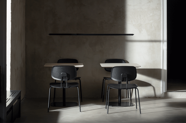 zeitraummoebel-stuhl-okitoplydining-formholz-03-610x405