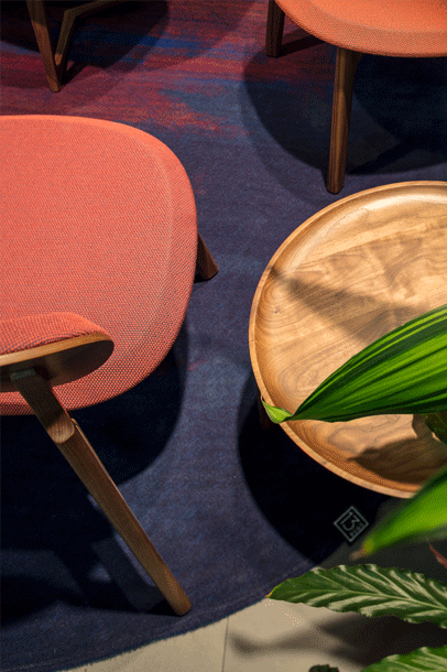 zeitraummoebel-tabletttisch-plaisir-massivholz-09