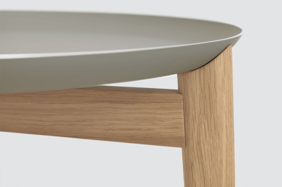 zeitraummoebel-tabletttisch-plaisir-massivholz-15-920x610