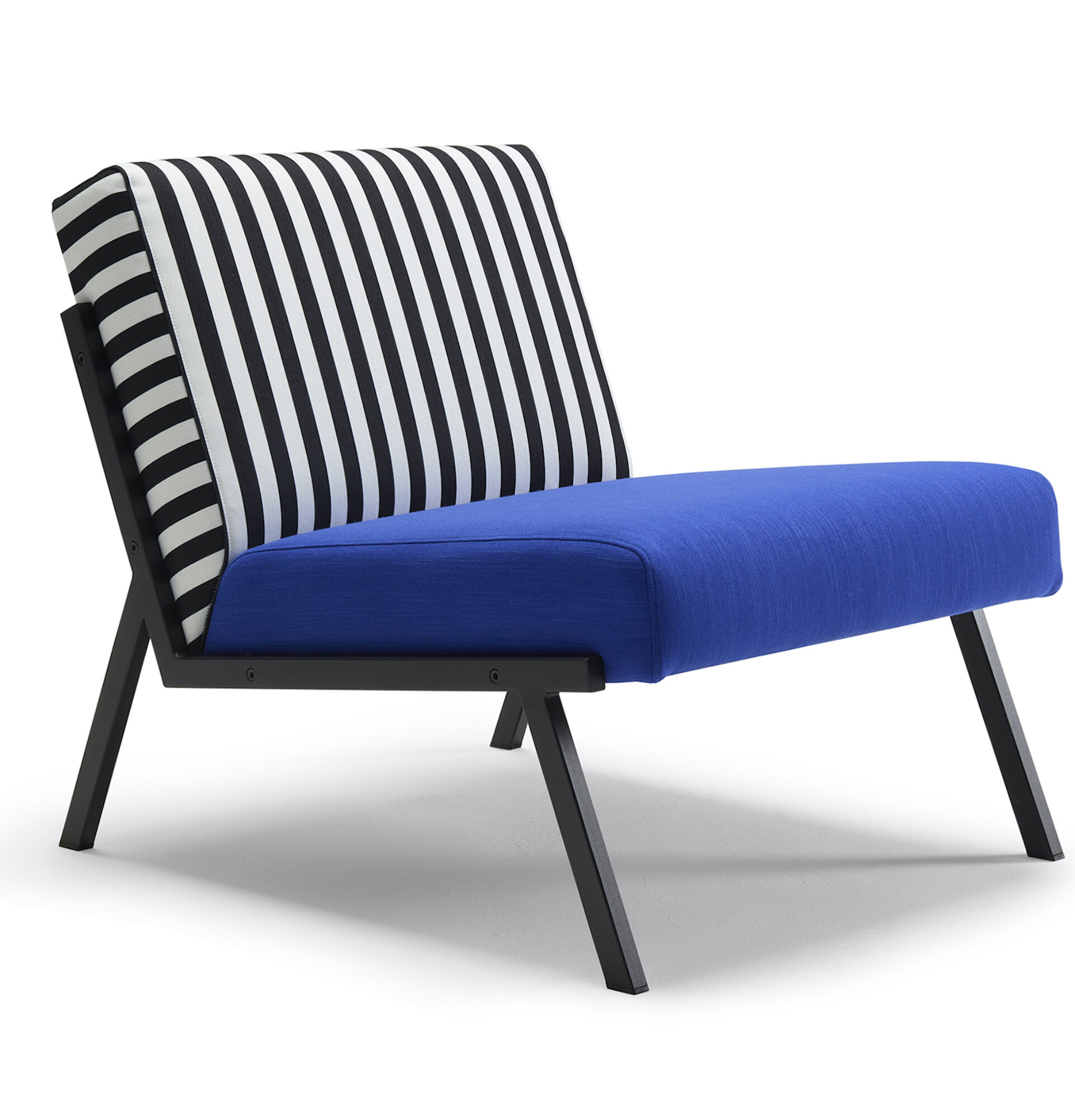 VIKKO Chair Stripe (tissu 512) – Innovation Living