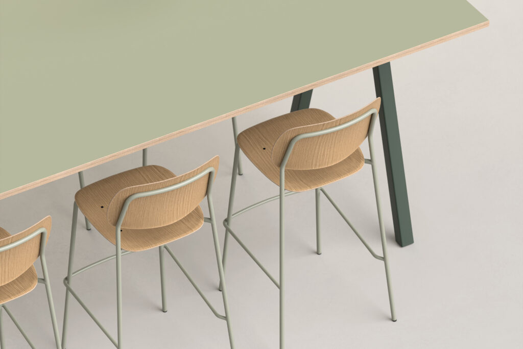 Tabouret HALE Counter & Bar PET Felt - DE VORM