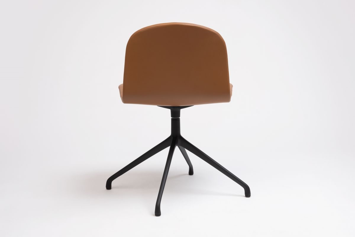 32.-bob-giratoria-marron-web-5.1